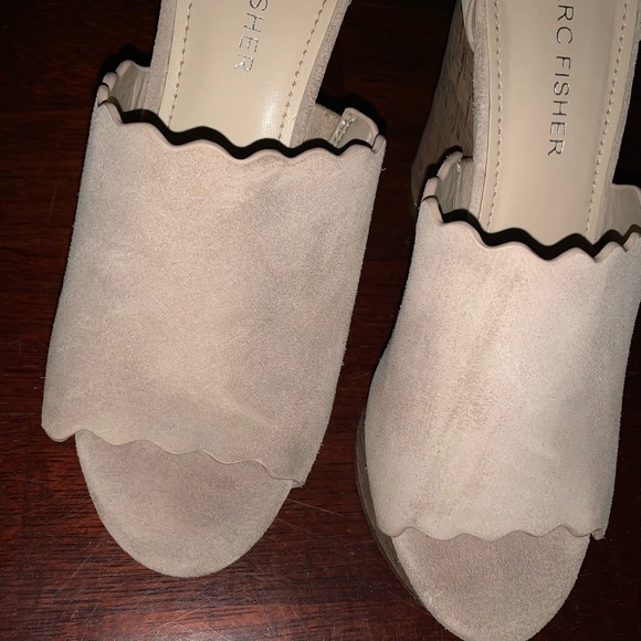 MARC FISHER SUEDE CORK ANKLE STRAP wedges WOMENS size 6 - mint ! - Picture 5 of 16